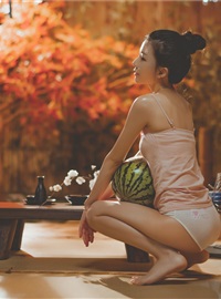 Single horsetail white tender girl crisp breast fengyun figure sexy hot photo(11)